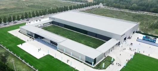 河南首臺智慧儲能液冷柜式產品下線，投資管理迎來綠色新機遇